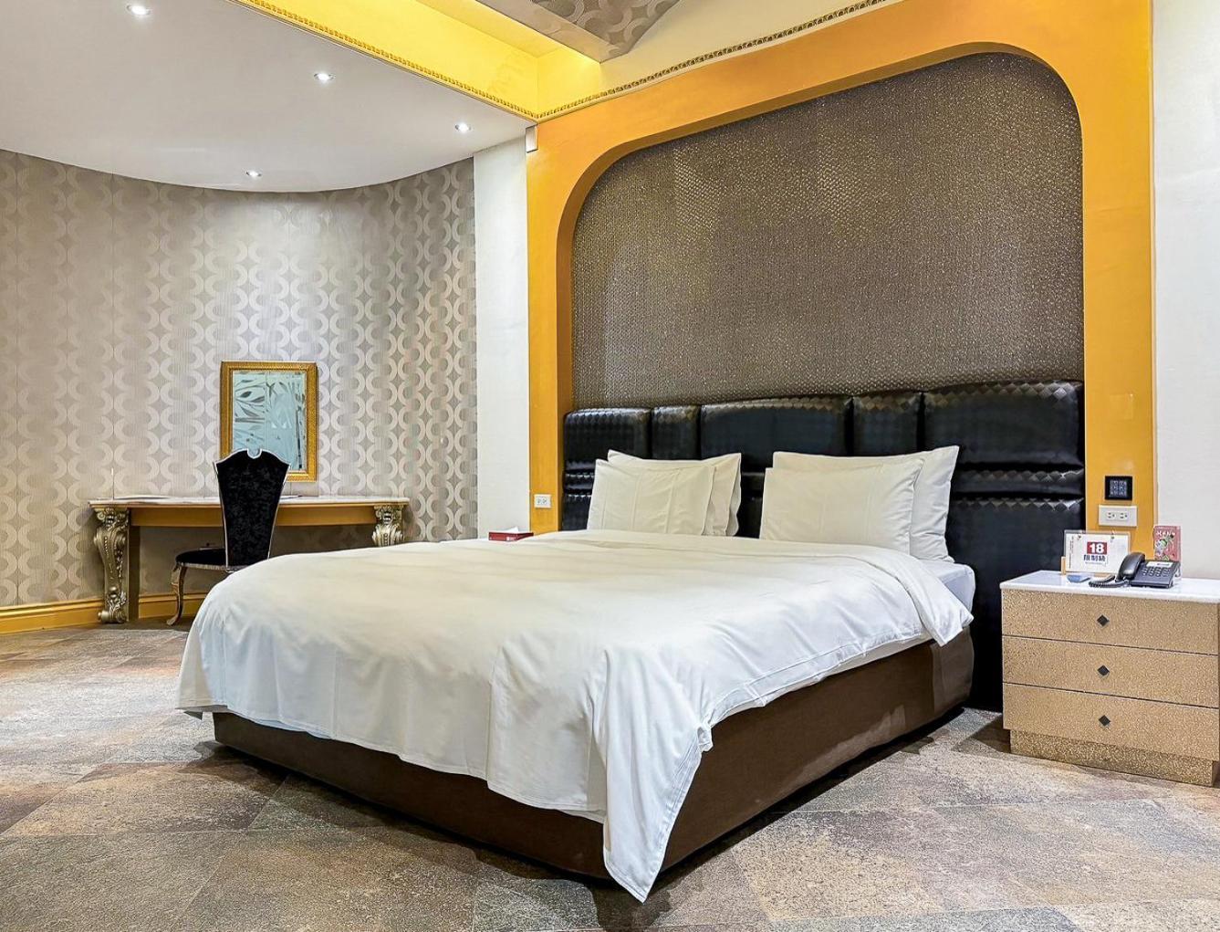 All-Ur Boutique Motel -Chia Yi Branch Thành phố Gia Nghĩa Ngoại thất bức ảnh