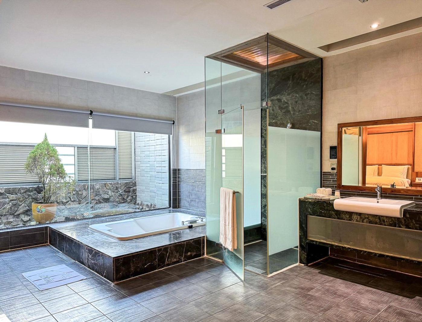 All-Ur Boutique Motel -Chia Yi Branch Thành phố Gia Nghĩa Ngoại thất bức ảnh